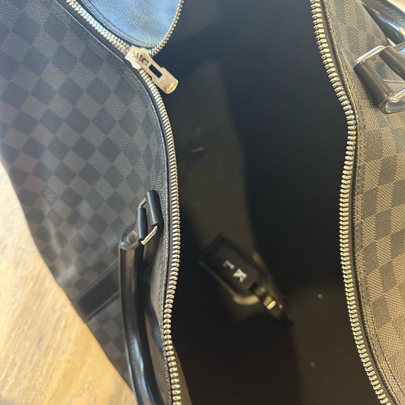 Some light wear and tear. In great condition except part of the strap-see photo - Picture 9 of 10